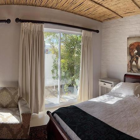 De La Fontaine Guest Cottage And Pool View Luxury Suite เพลตเตนเบิร์กเบย์ ภายนอก รูปภาพ
